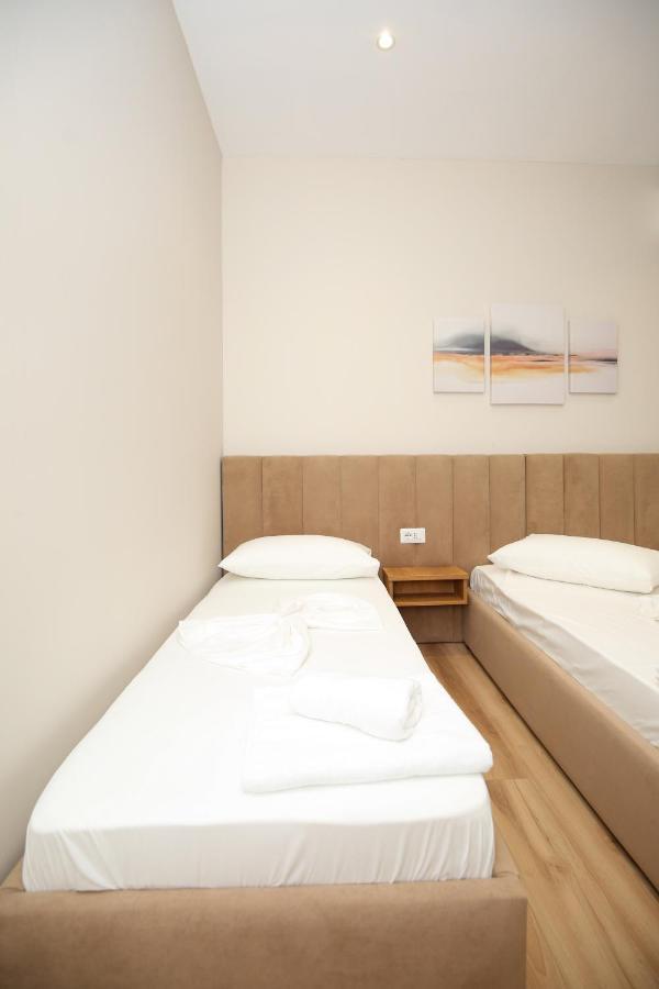 Hotel Amantia Orikum Ngoại thất bức ảnh